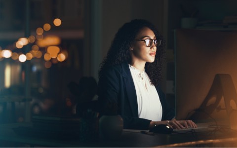 Working Late on Your Mac? Turn on Night Shift to Help Your Sleep